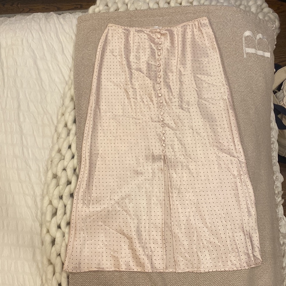 Pink maxi skirt with black polka dots and buttons from TopShop - Picture 5 of 6
